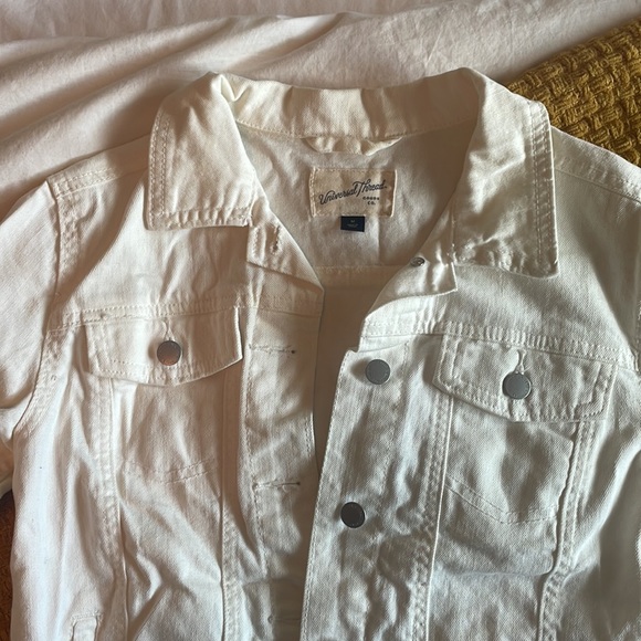 Universal Threads White Jeans Jacket - Picture 2 of 4
